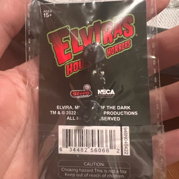 Elvira pin - Picture 2 of 3